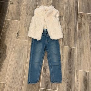 Super Cute outfit- 3T